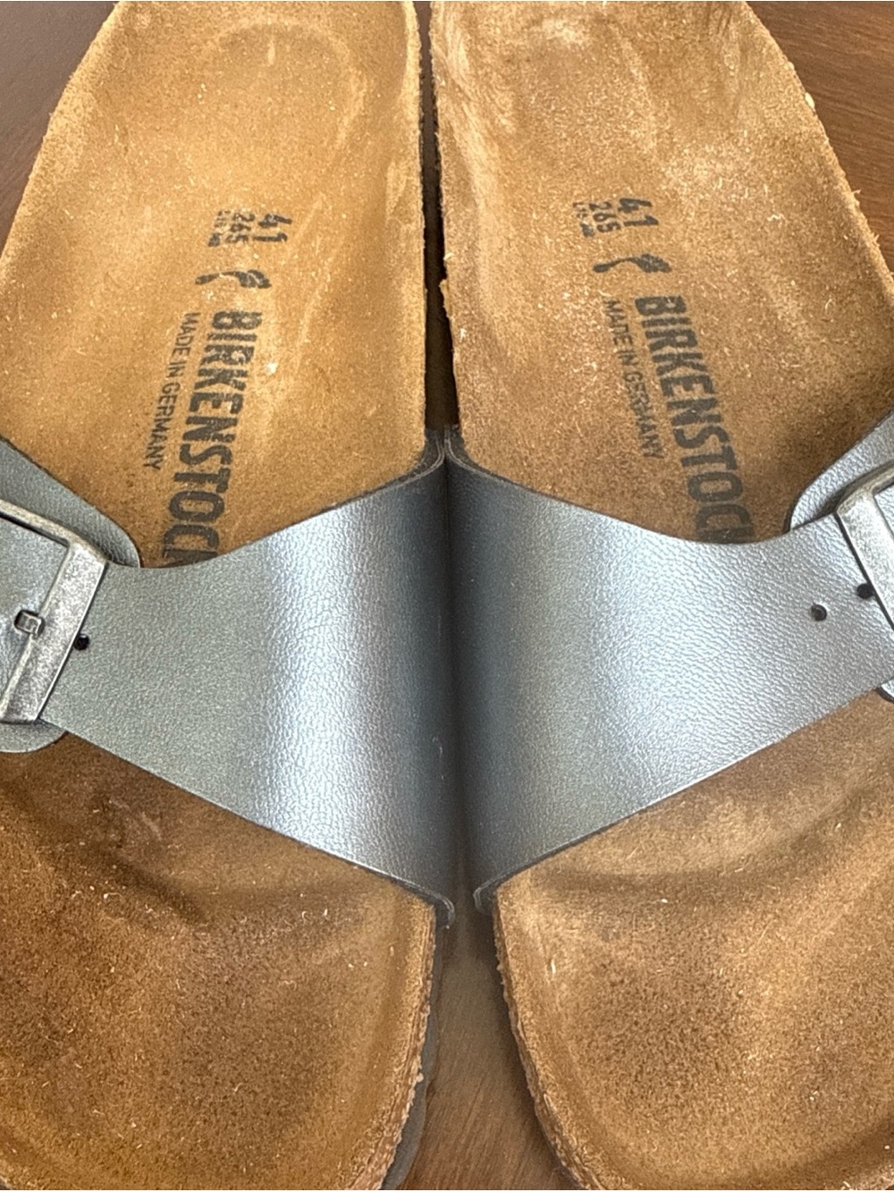 Birkenstock Black Arizona Single-Buckle Sandals - Picture 6 of 9